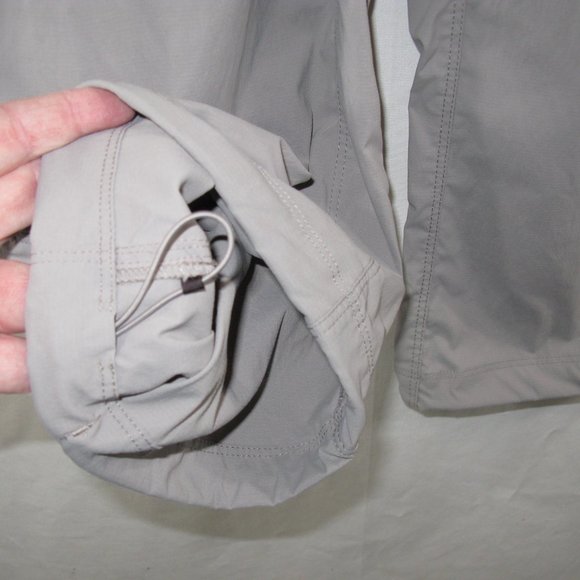 L.L.Bean Hiking Capri Pant - Size XL - Like New - Picture 2 of 3